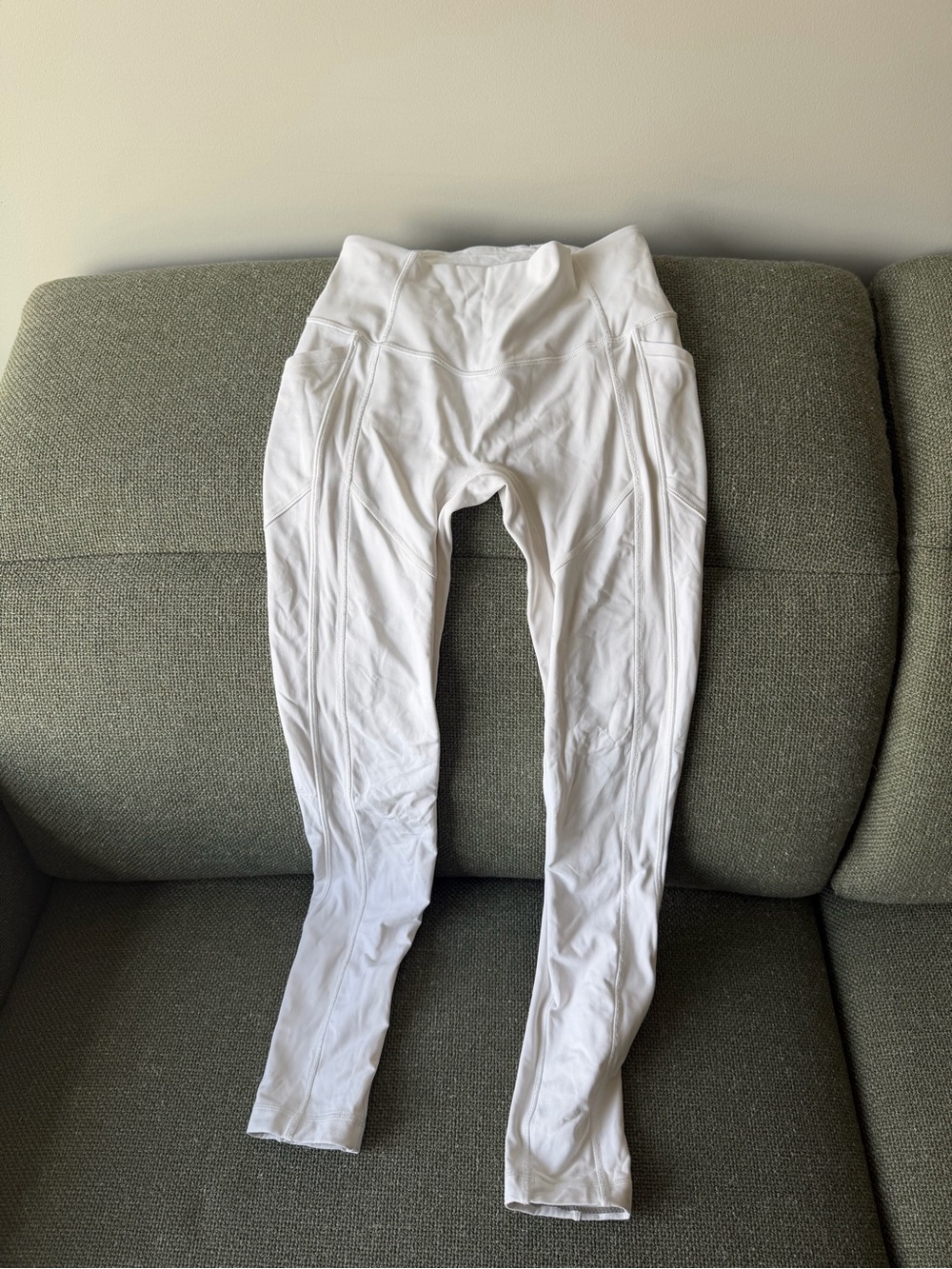Lululemon White Leggings with Pockets